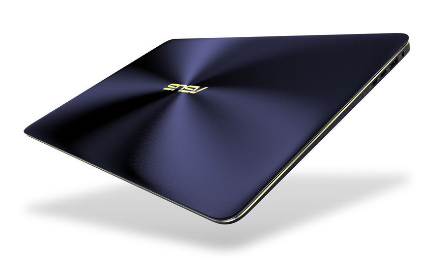 ASUS Zenbook UX330 ha una livrea "regale" in blu e oro