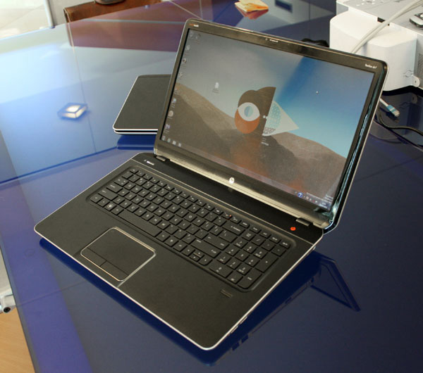 Il nuovo notebook HP Pavilion dv7 aperto