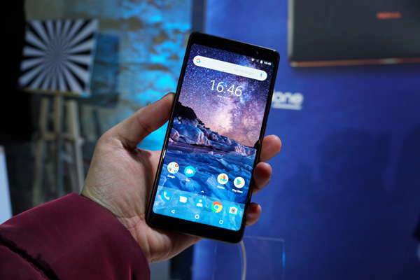 Nokia 8 Sirocco